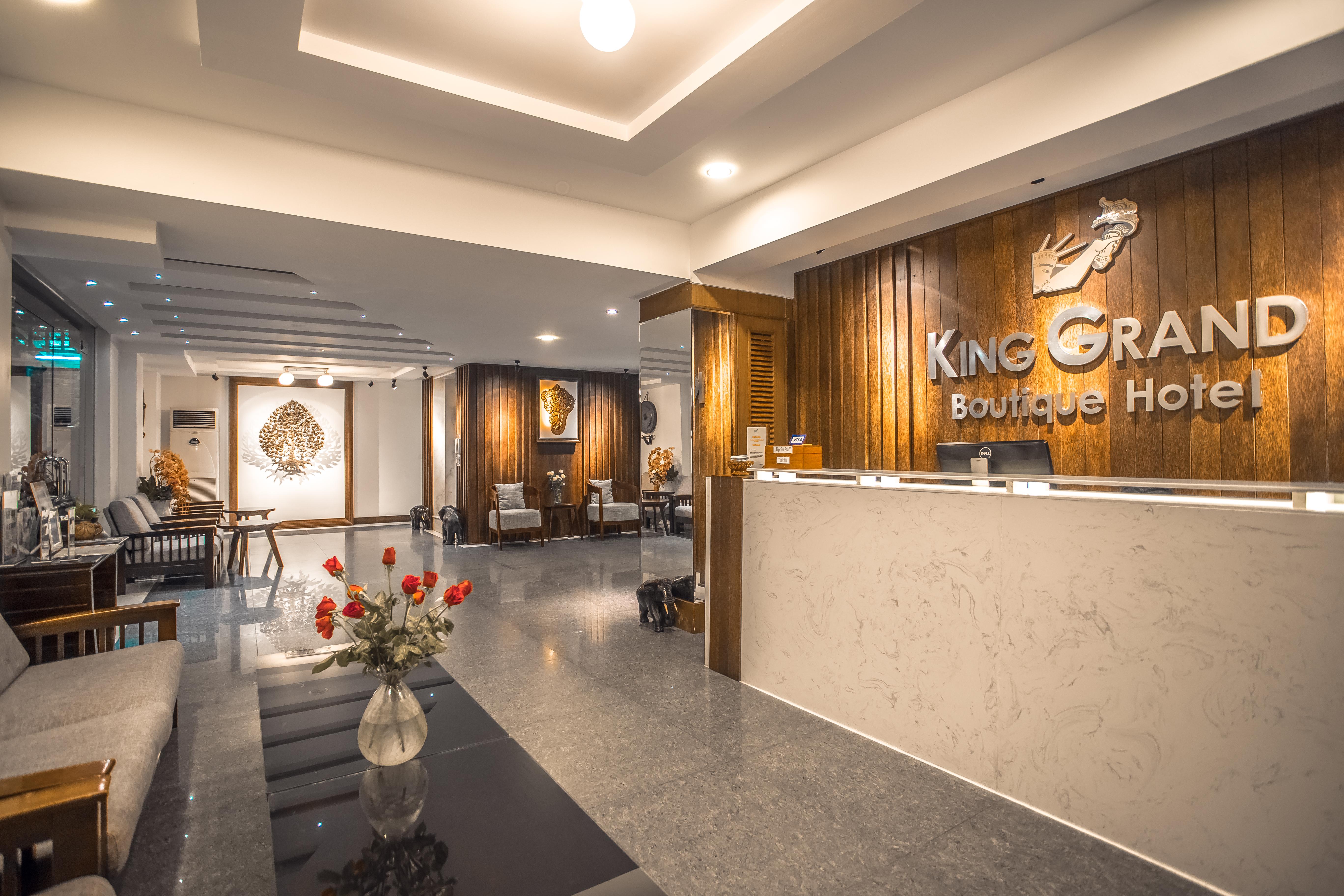 King Grand Boutique Hotel Пномпень Екстер'єр фото